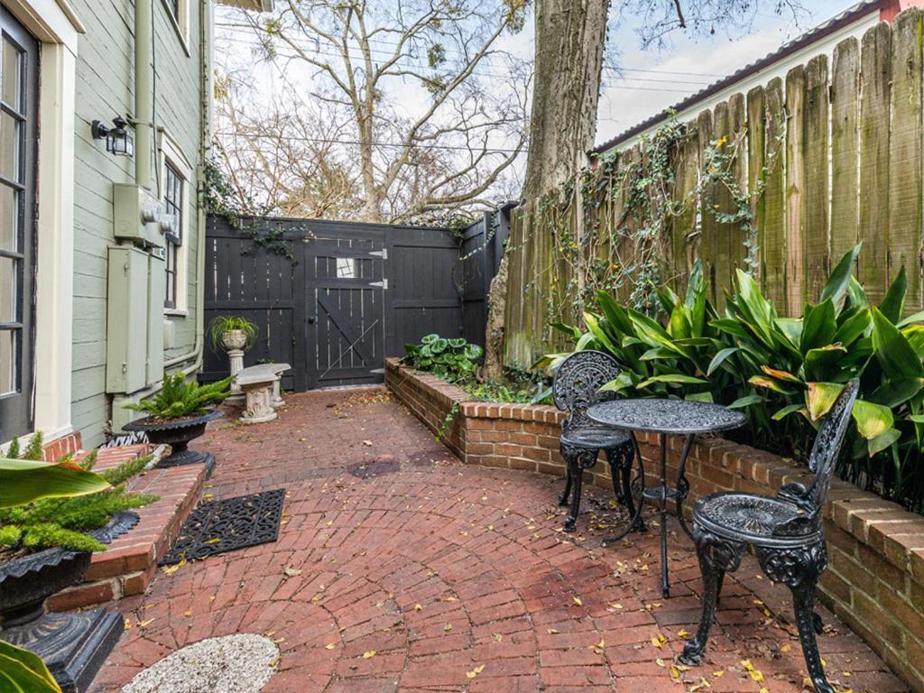 Huntingdon House Villa Savannah Exterior photo